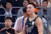 开云官方网站-广东队主场40分惨败，杜锋脸色铁青，朱芳雨该认真上班了