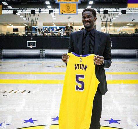 1752027360713049654.jpg GvYPvWiXkAA6FUY (1).jpg